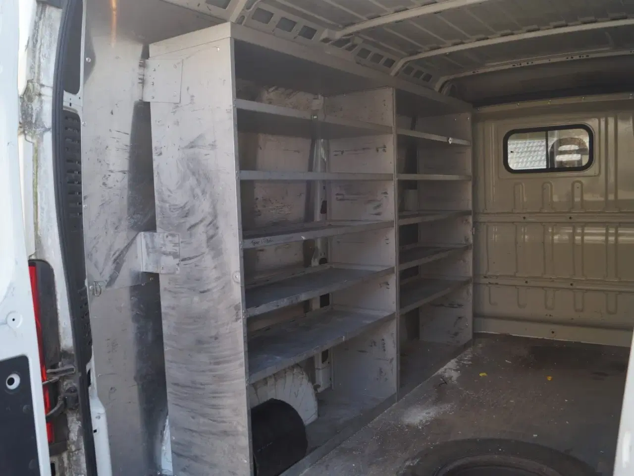 Billede 11 - Peugeot Boxer 330 2,2 HDi 130 Kassevogn L2H2