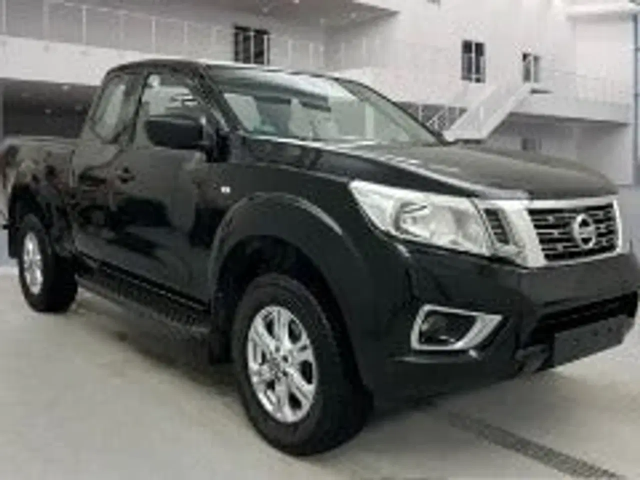 Billede 2 - Nissan Navara 2,3 dCi 160 King Cab Acenta