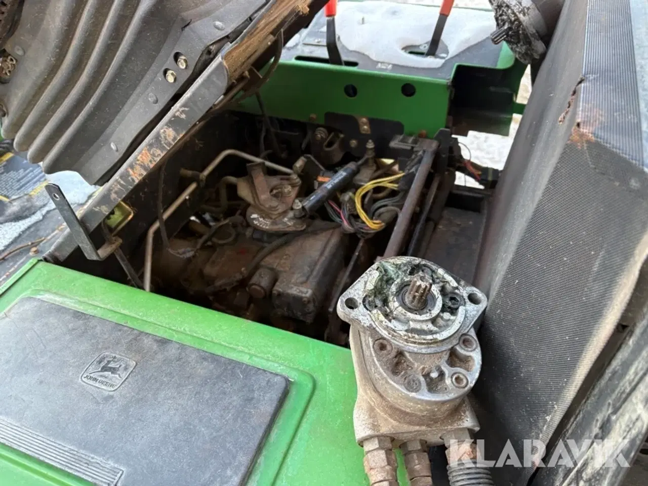 Billede 7 - Græsslåmaskine John Deere 3235B