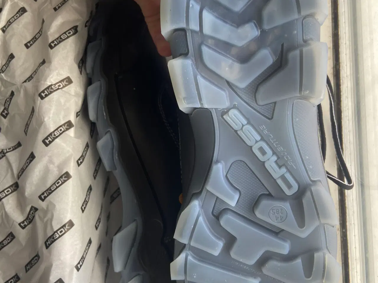 Billede 2 - Sprit nye Sikkerhedssko