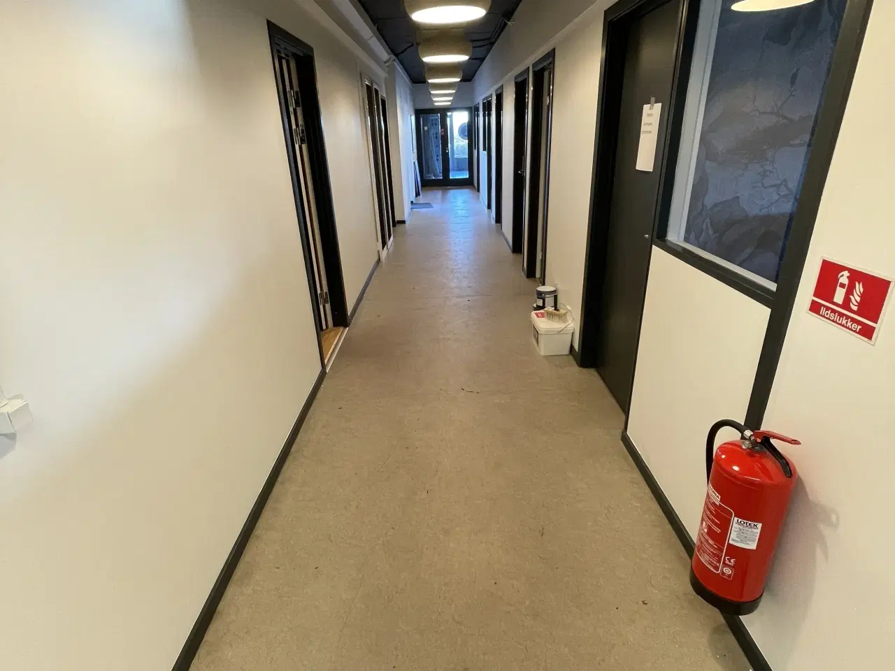 Billede 7 - 57 m2 lyst kontorlokale med egen terrasse