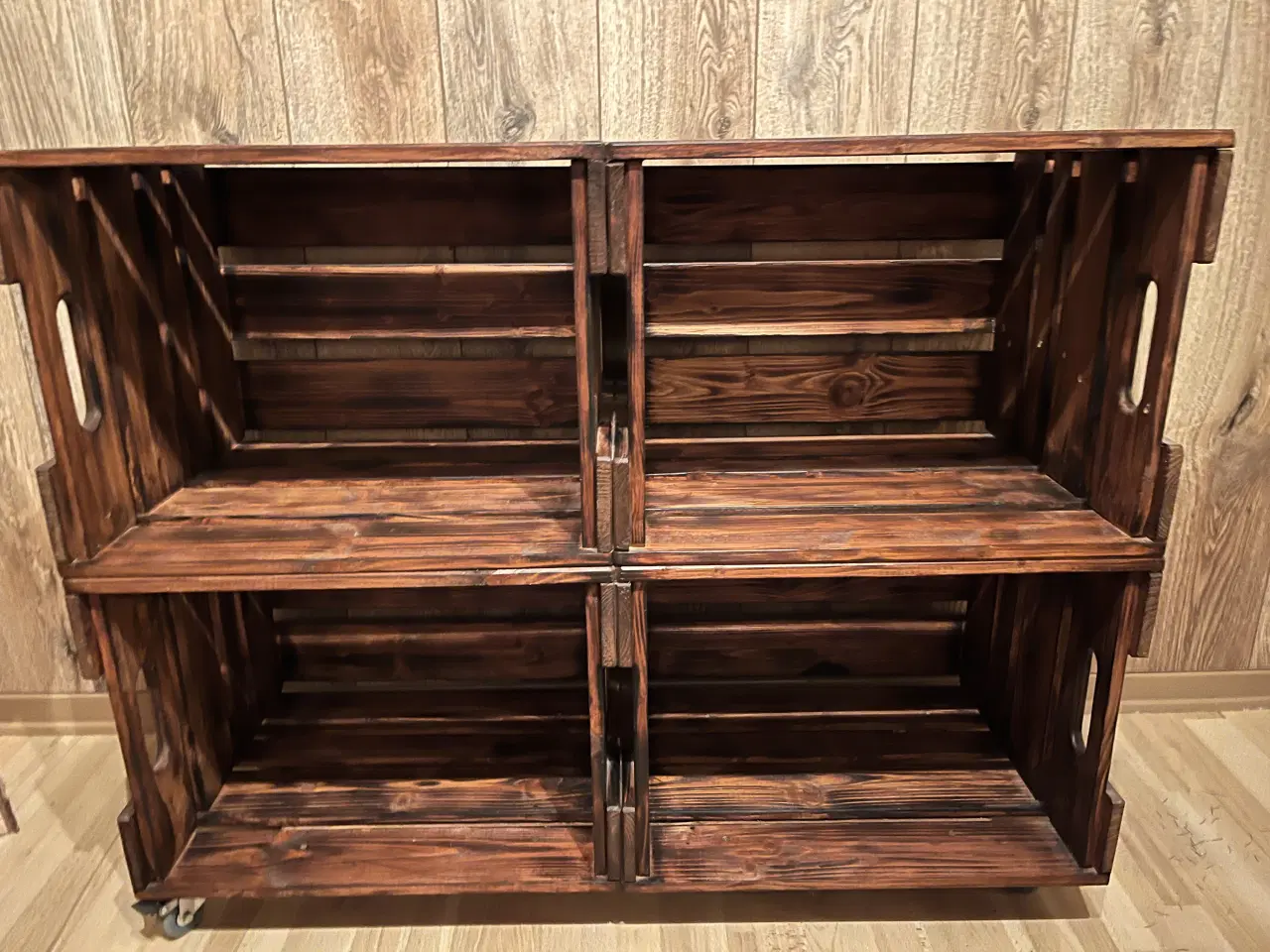 Billede 6 - Reol af trækasser