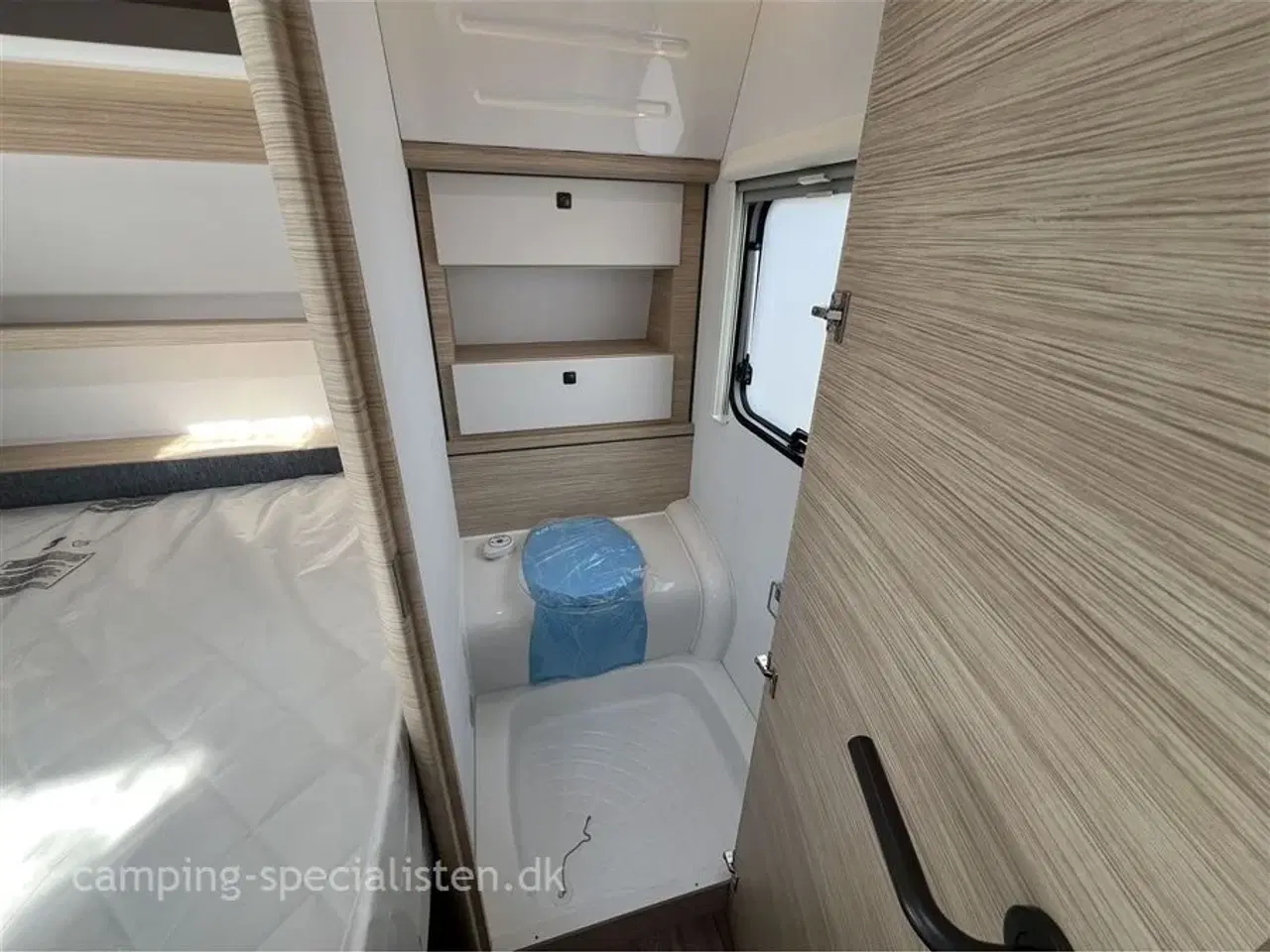 Billede 7 - 2026 - Fendt Apero active 390 FH   2026 Fendt Apero Activ 390 FH - Kan ses nu hos Camping-Specialisten.dk