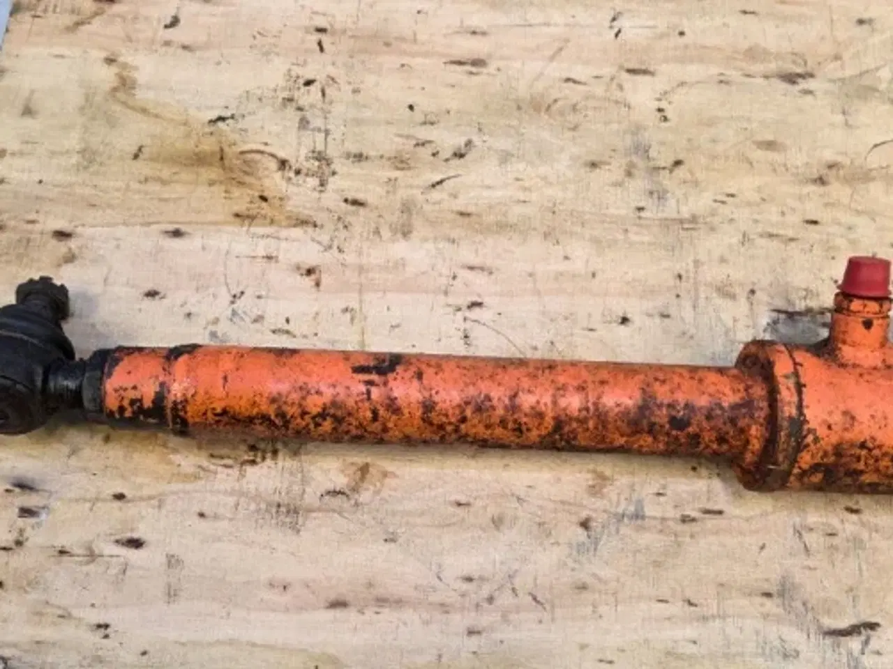 Billede 3 - Dronningborg D7000 Styrecylinder 28741028