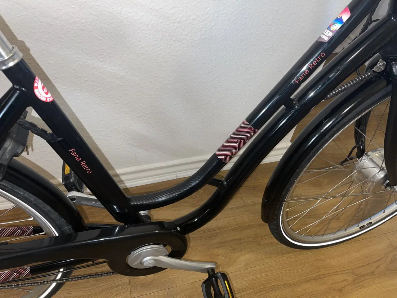 Billede 8 -    flot ebsen fanø reto dame elcykel 28"  7 gear. 