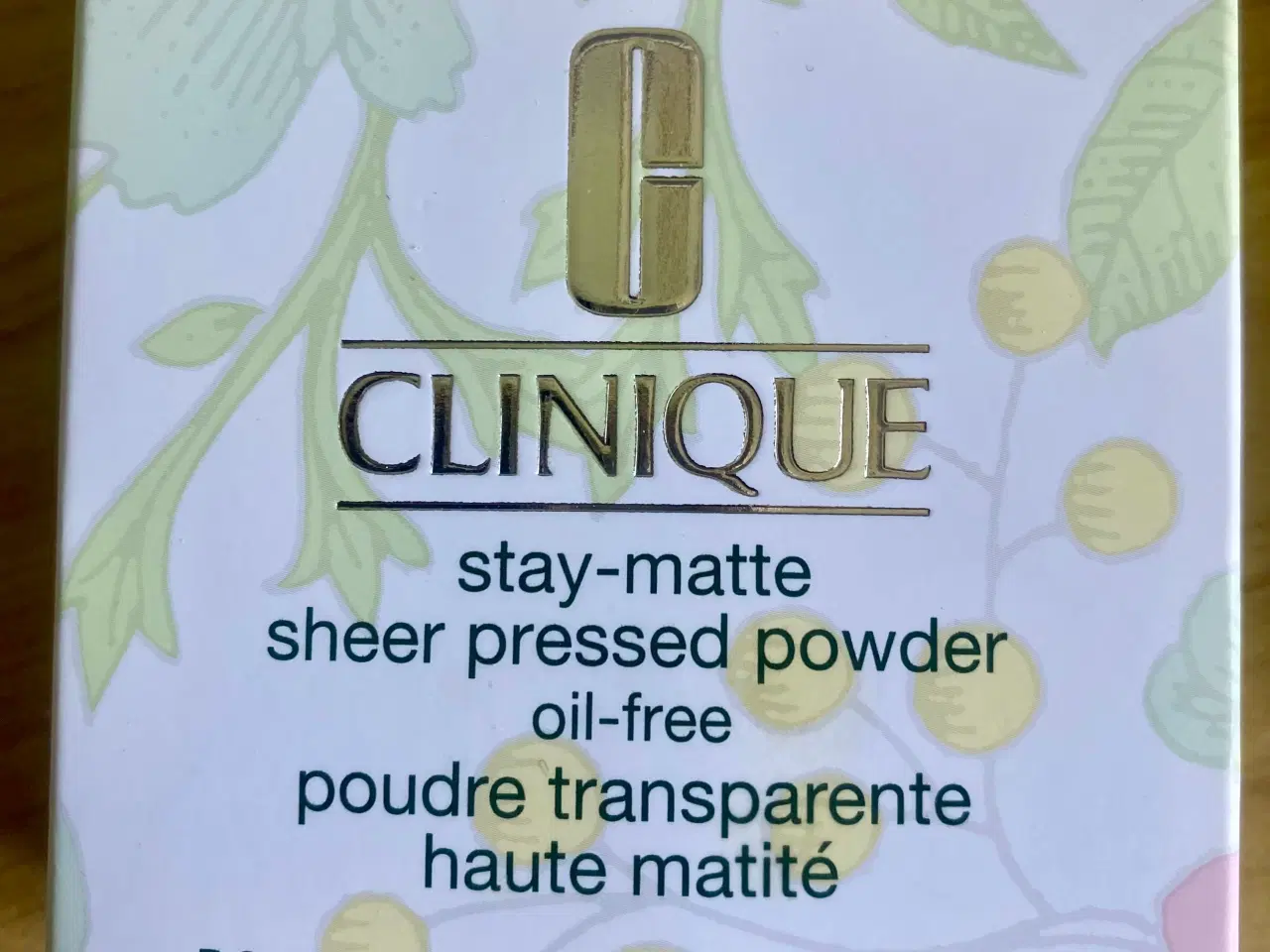 Billede 1 - Clinique fast pudder