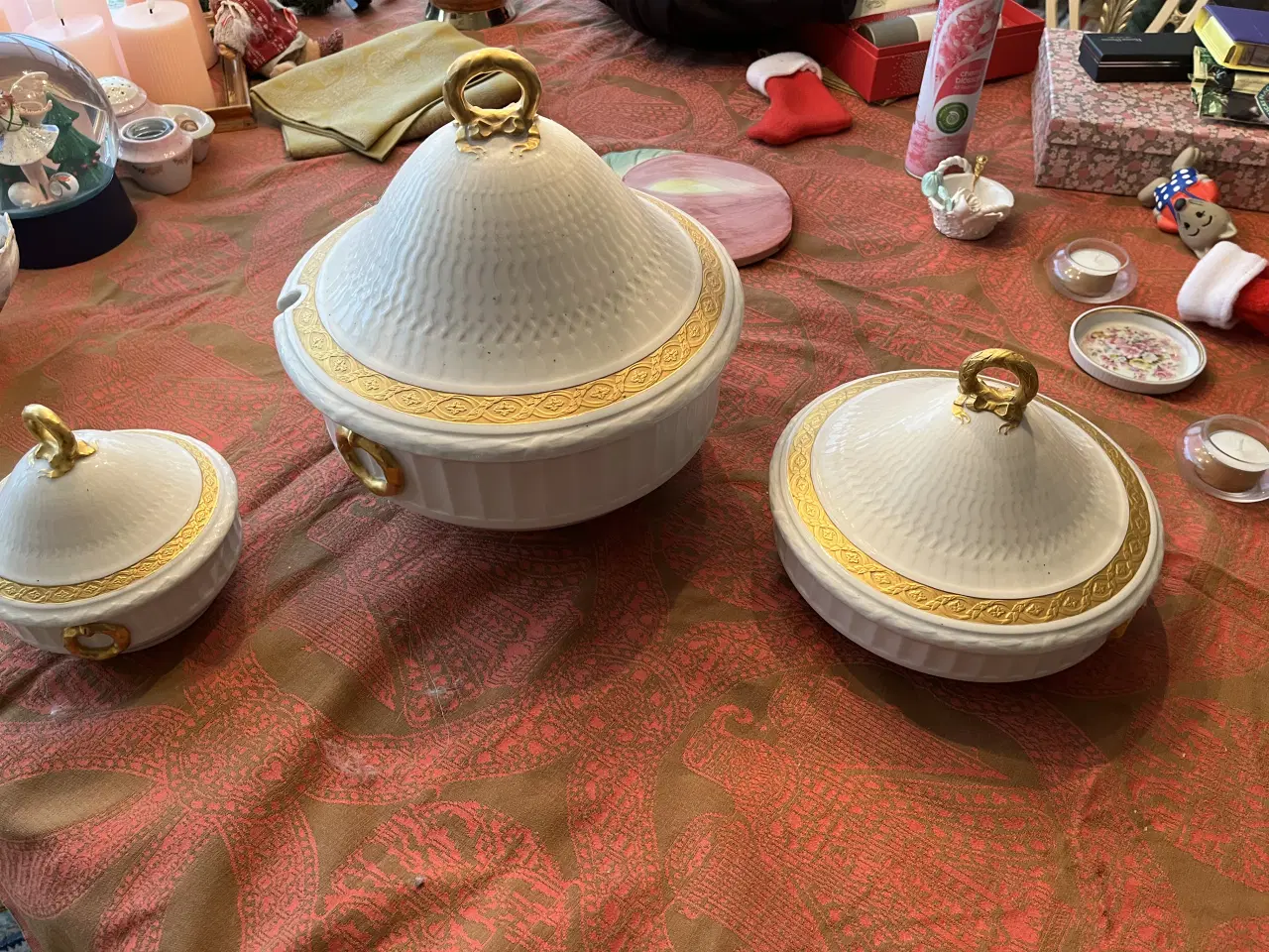 Billede 6 - Wiftestellet med guldkant