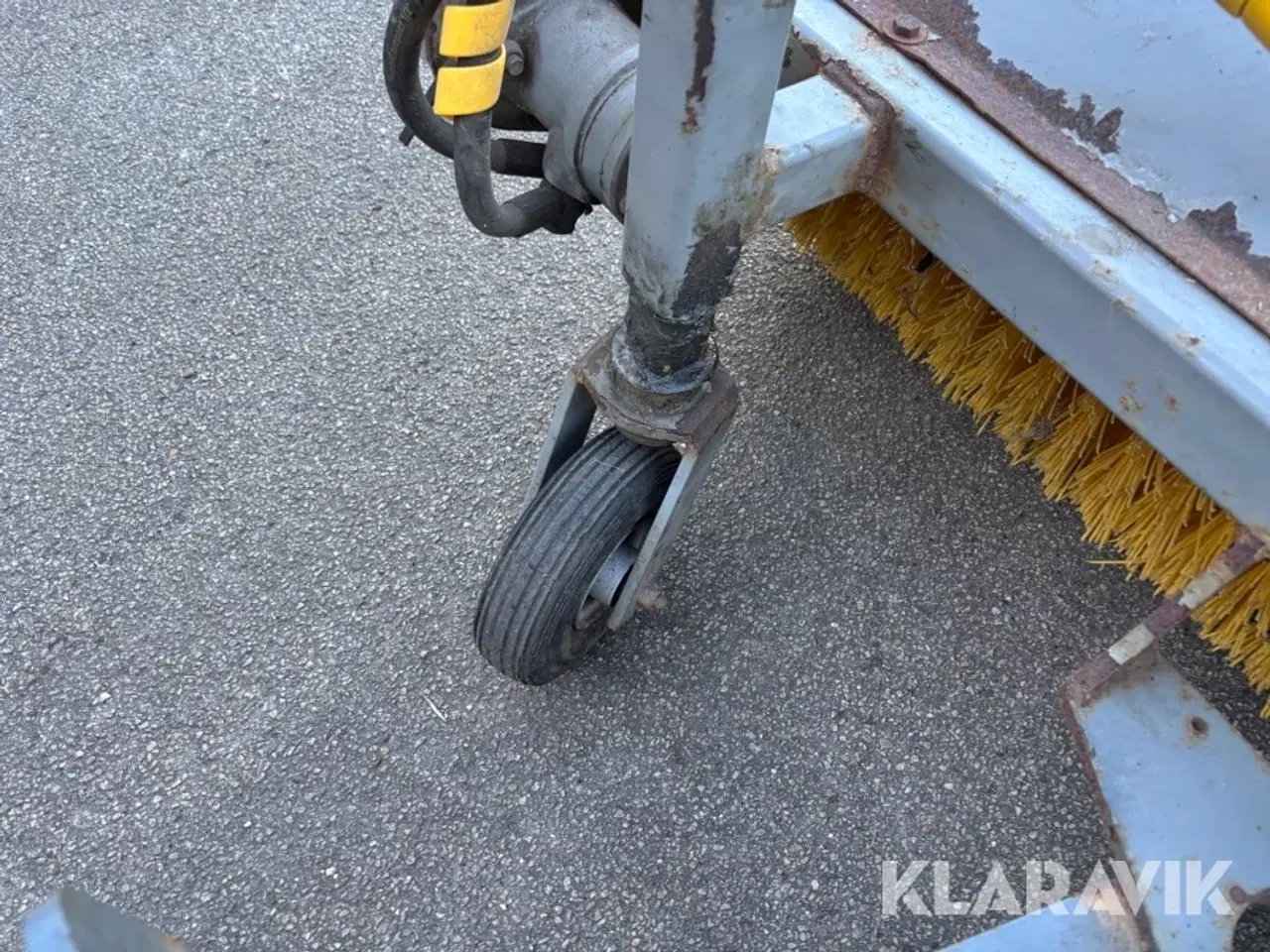 Billede 12 - Kost Stiga Titan 230H