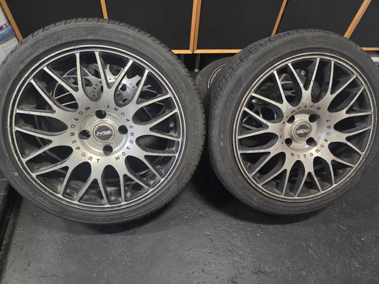 Billede 1 - Fælge med sommerdæk