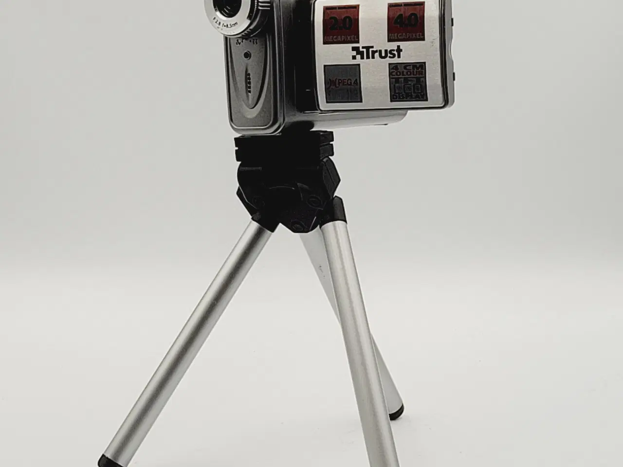 Billede 4 - ⭐️· Trust 782AV LCD Power Video Camcorder