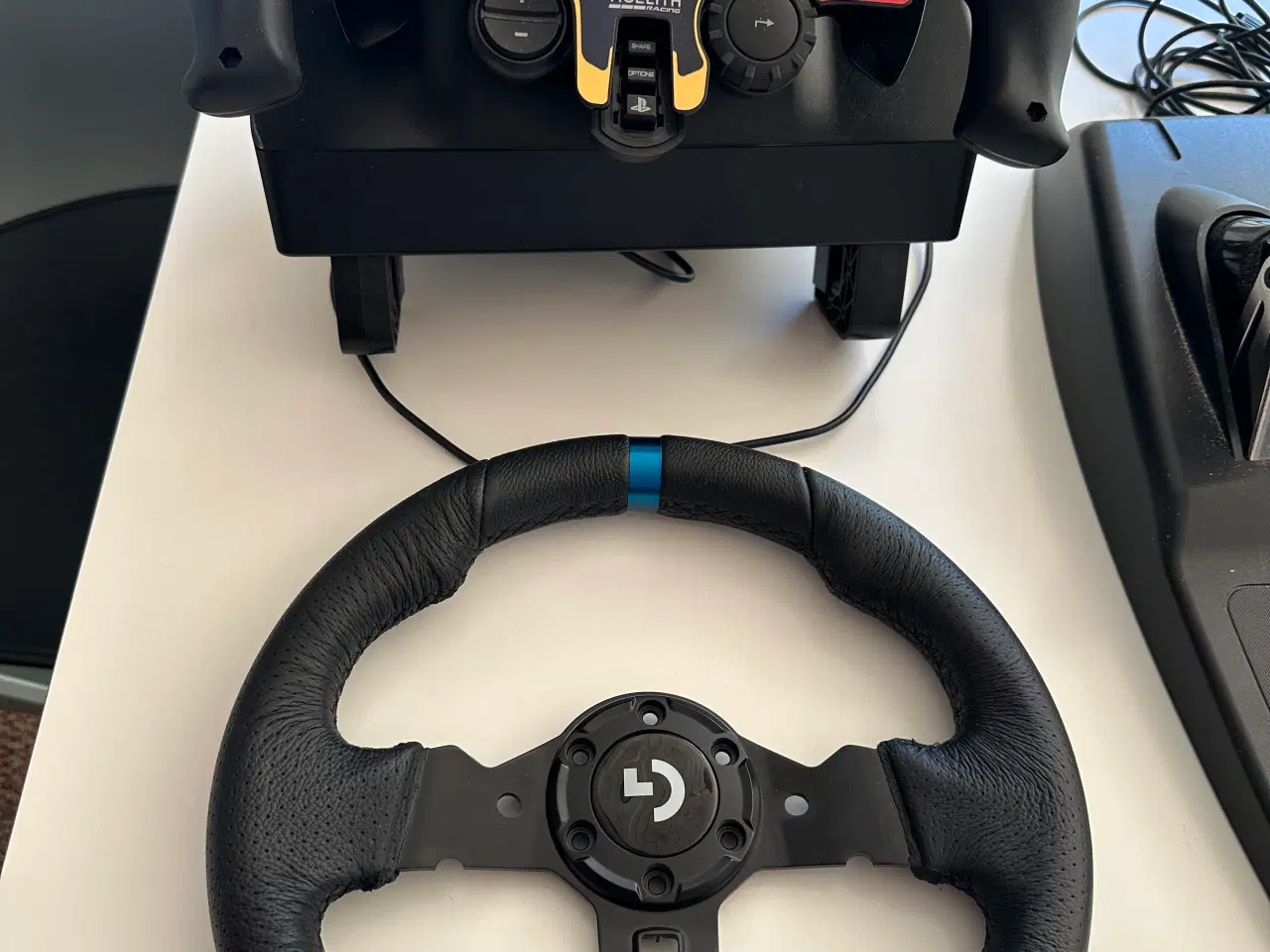 Billede 2 - Logitech G923 rat, pedaler og gearstang 