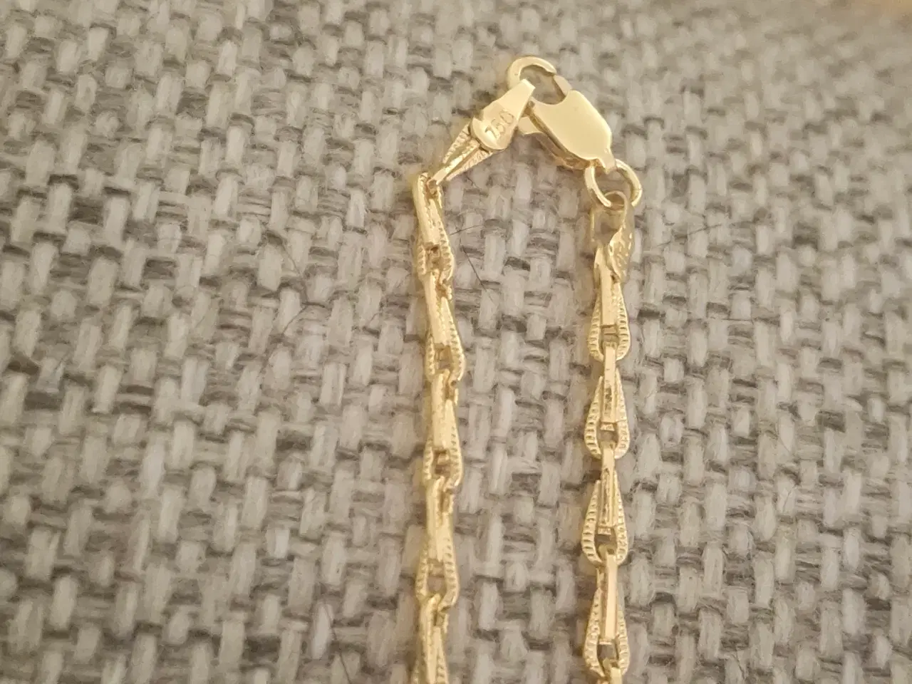 Billede 6 - 750 18k guldhalskæder sælges