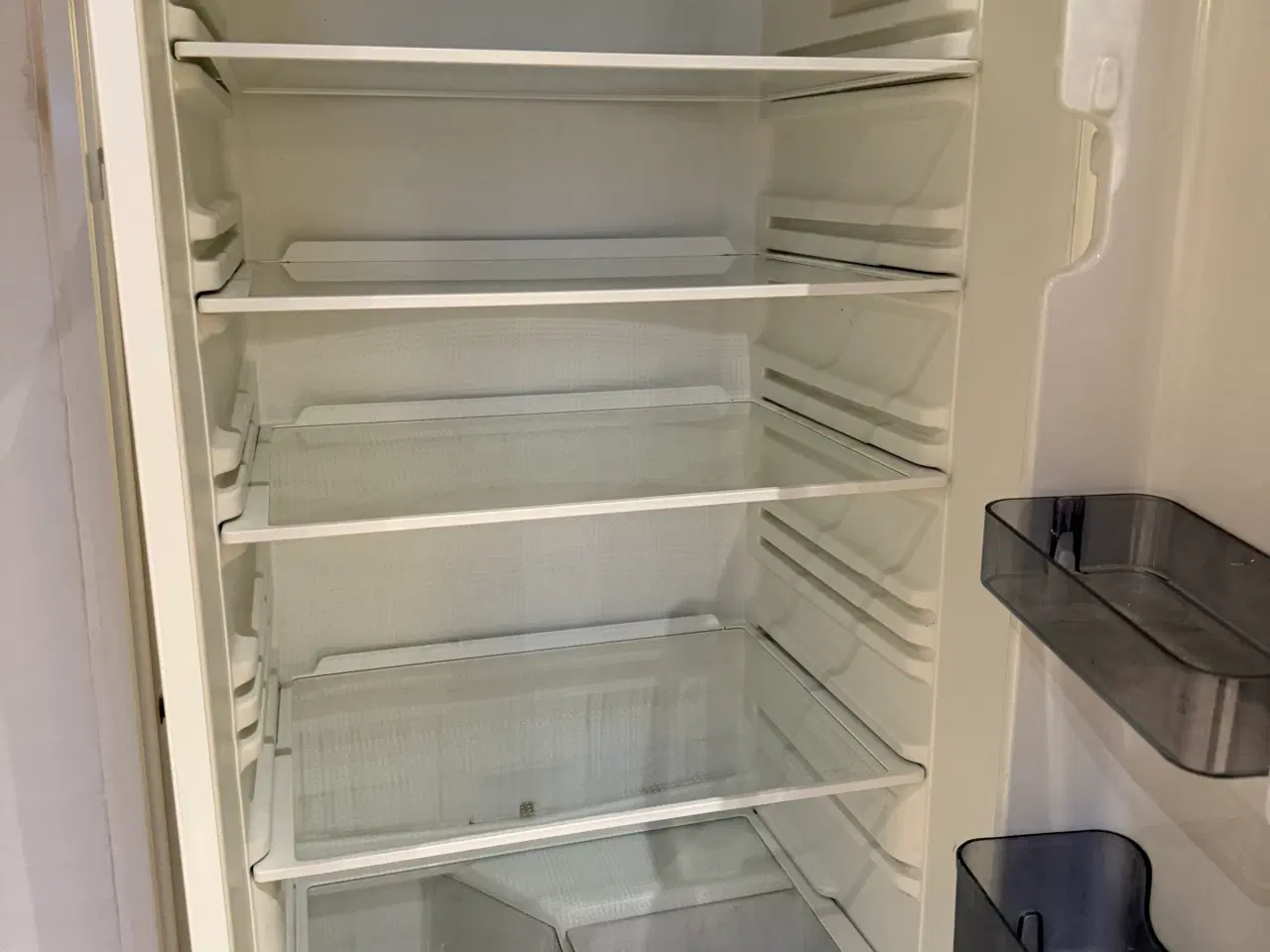 Billede 2 - Siemens køleskab til indbygning i ”60-skab”