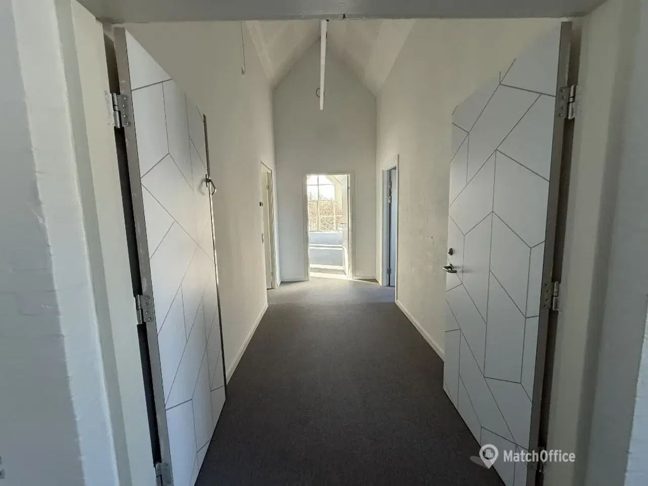 Billede 13 - Attraktivt kontor- og lagerlejemål med topplacering - i alt ca. 3.942 kvm