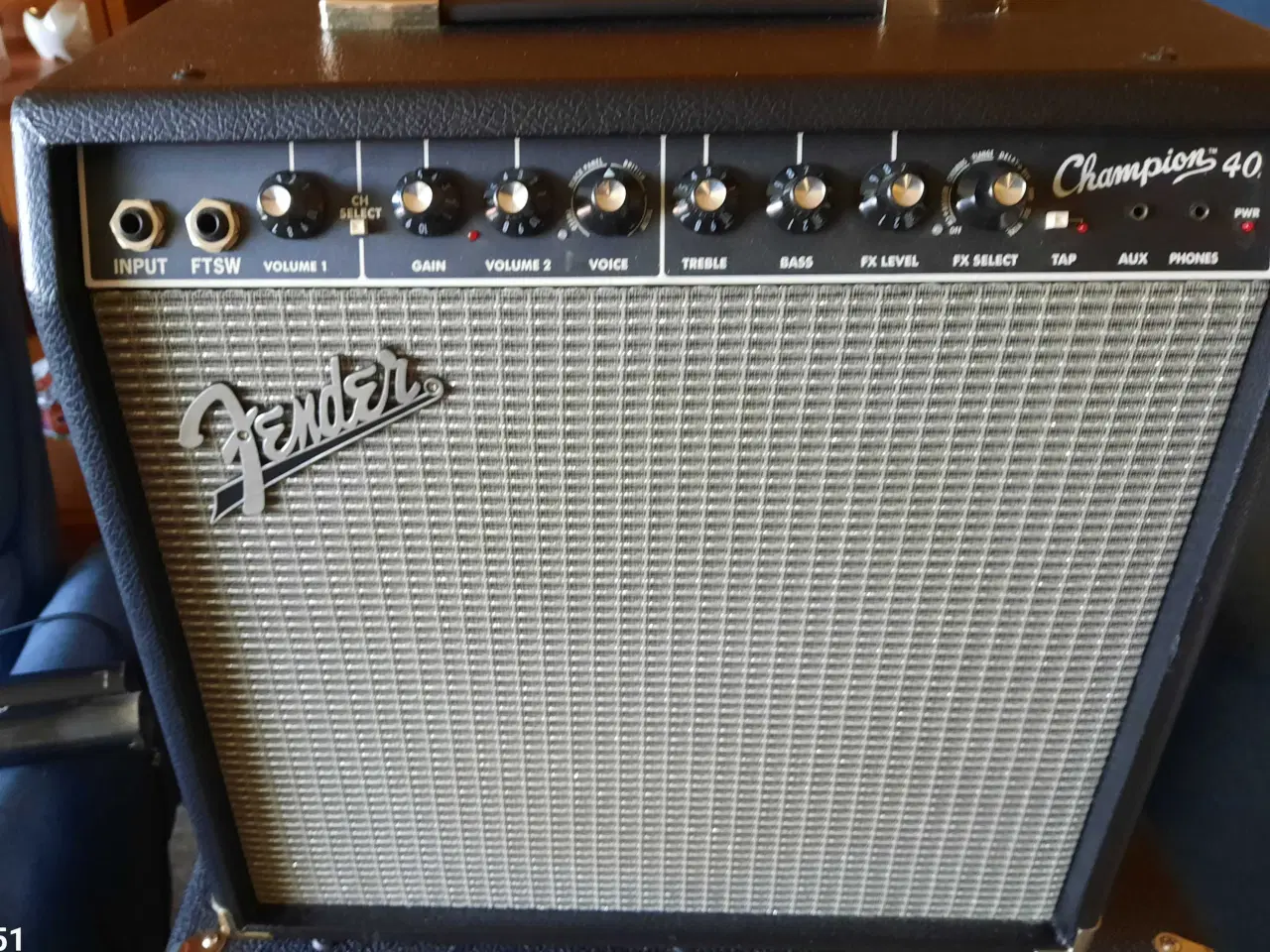 Billede 1 - Oprydnings salg Fender forstærker 40W