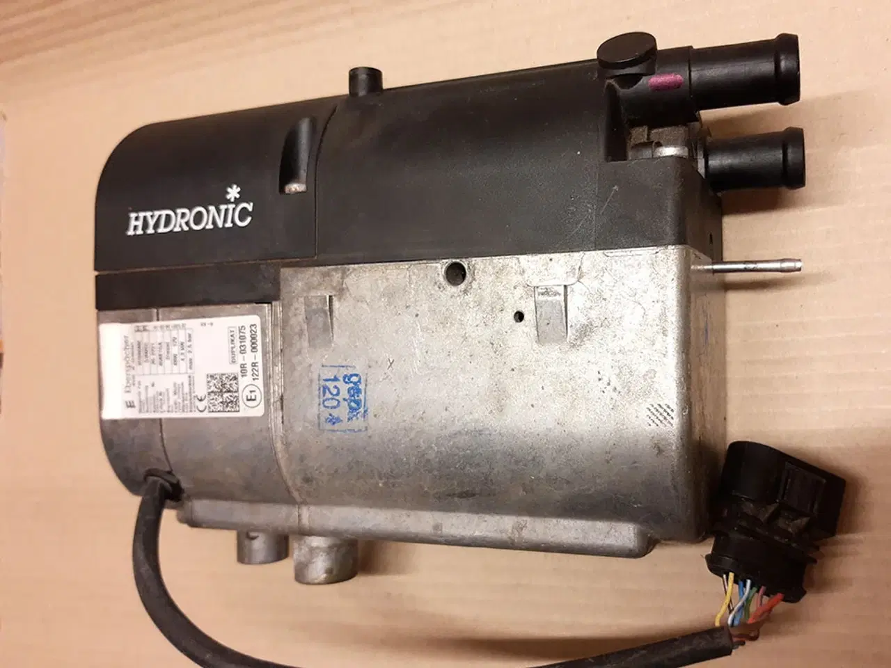 Billede 2 - Oliefyr Bilvarmer, EBERSPÄCHER HYDRONIC D4W-SC