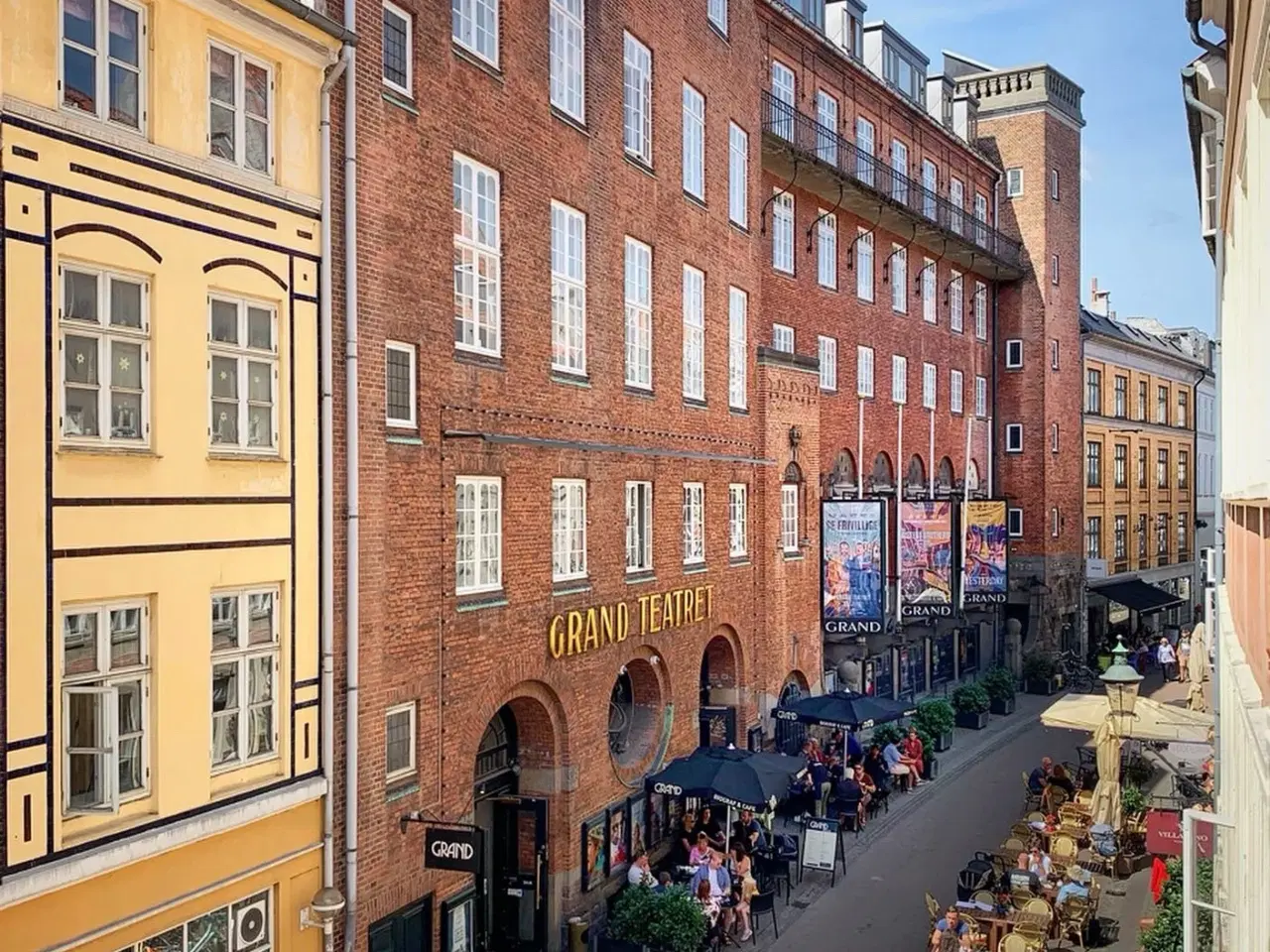 Billede 19 - Hjørnelokale på solsiden. med udsigt til rådhustårnet. velegnet til restaurant eller café