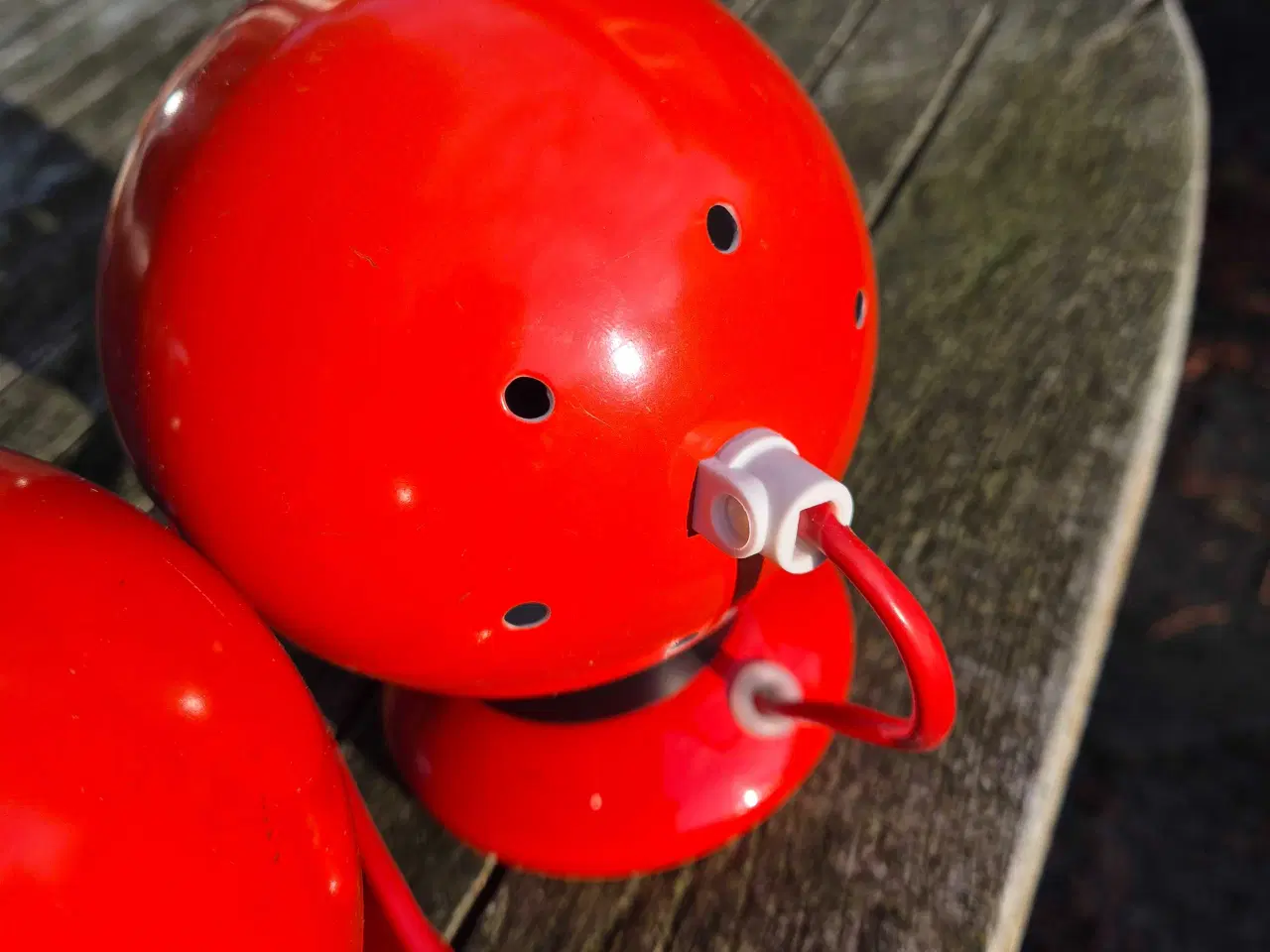 Billede 8 - Velholdte rødorange magnetlamper 