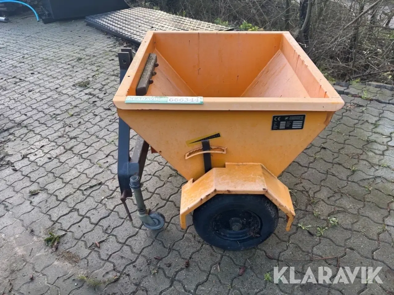 Billede 2 - Saltspreder Maskinfabrikken Hydromann M80