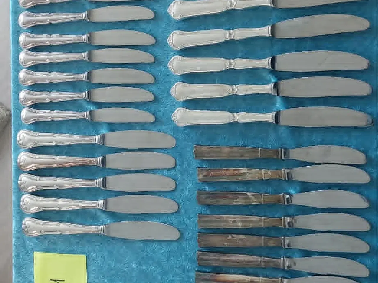 Billede 11 - pletsølv bestik mest knive sælges for kr. 25,- stk
