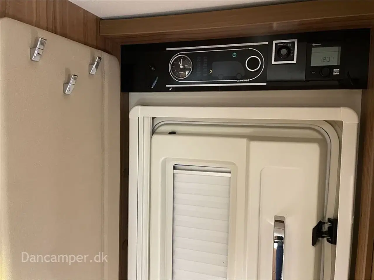 Billede 36 - 2018 - Hymer B 534 Hymermobil   RESERVERET - Unik Hymermobil med stor siddegruppe i bag og masser af udstyr. 3500 kg og køres på lille kørekort