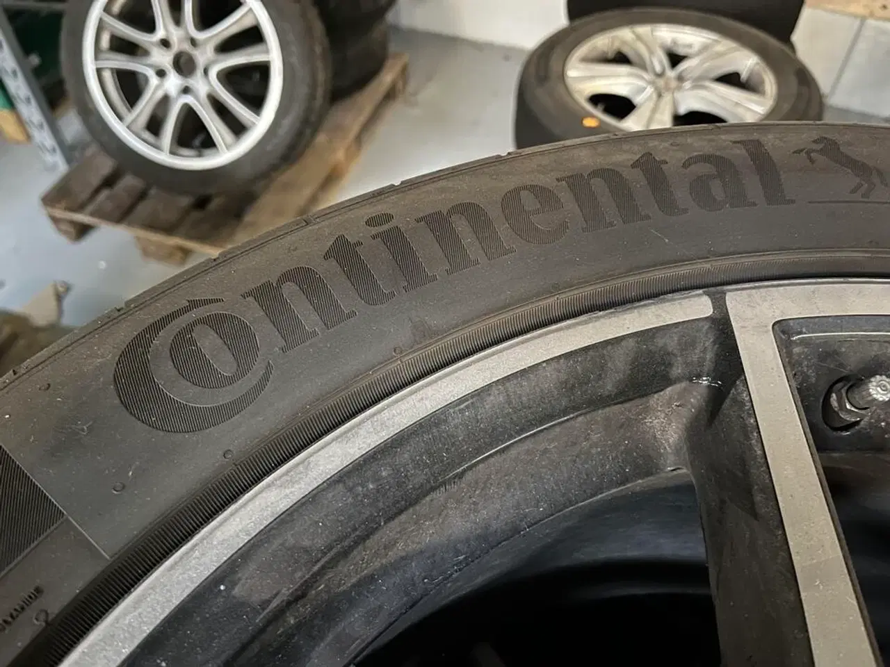 Billede 4 - 4. Stk. Dæk med AMG Alu fælge