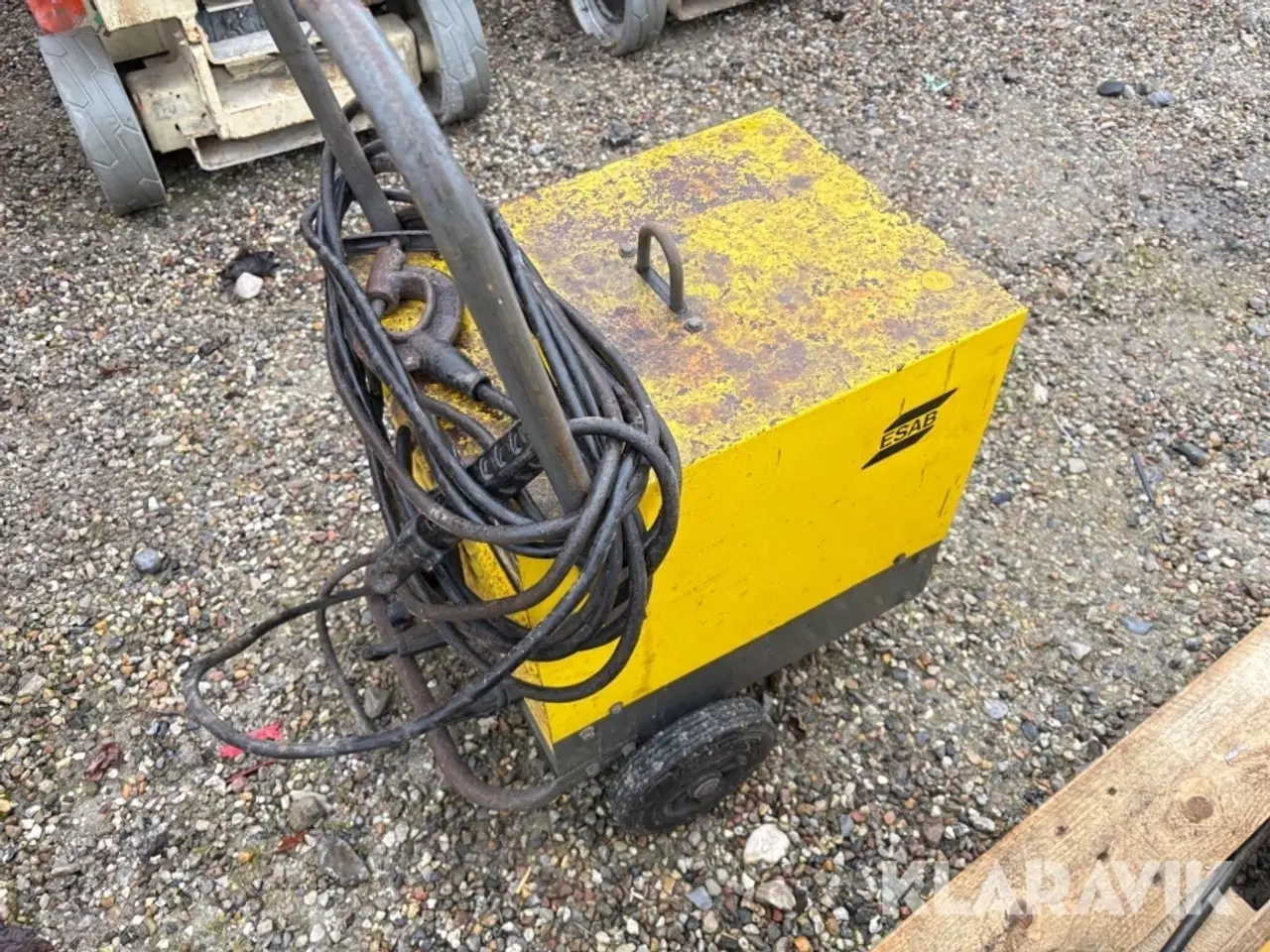 Billede 5 - Svejsemaskine lot ESAB LAX320 LEH170