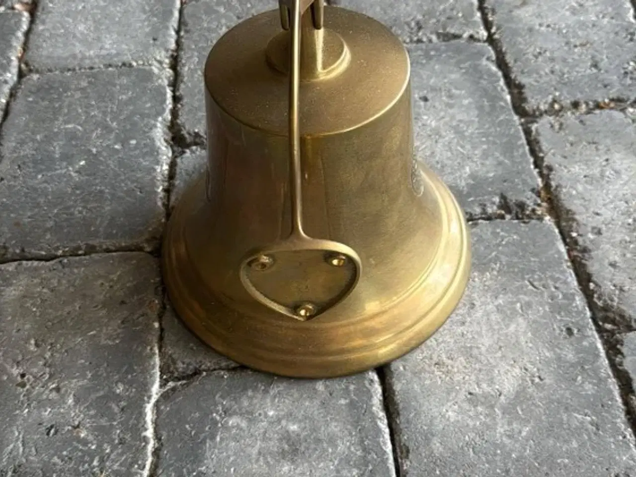 Billede 2 - Stor Messingklokke