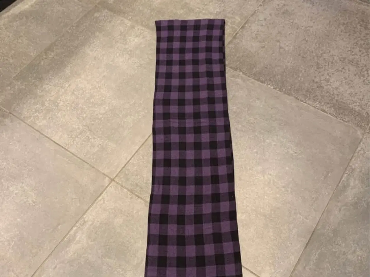 Billede 2 - Solid tørklæde