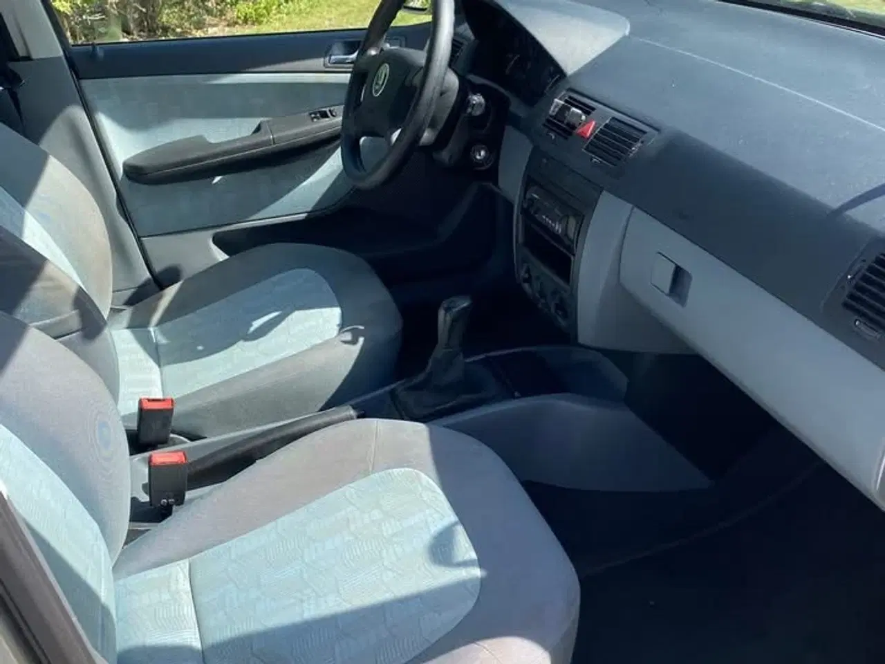 Billede 3 - Skoda Fabia, 1,4 , Benzin, 2002, KUN kørt 147.000 