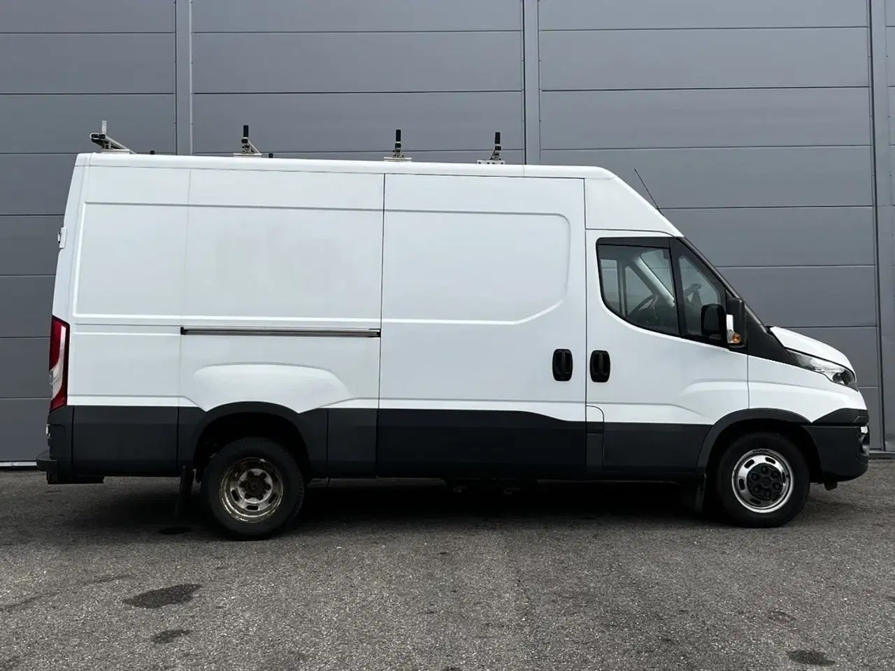 Billede 8 - Iveco Daily 3,0 35C18 12m³ Van