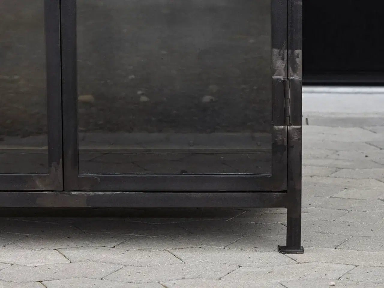 Billede 3 - Nyt Vitrineskab RAW oxideret jern