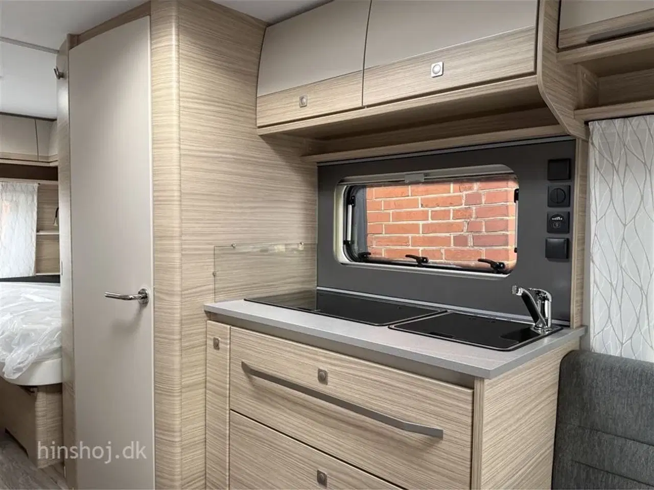 Billede 3 - 2026 - Fendt Bianco Selection 495 SG   2026 Fendt Bianco Selection 495 SG Se den hos  Hinshøj Caravan