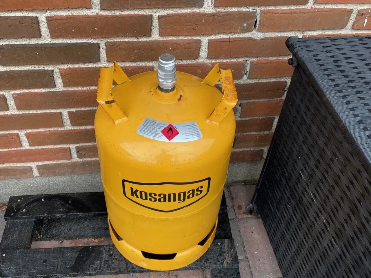 Billede 1 - Gasflaske 11 kg - plomberet