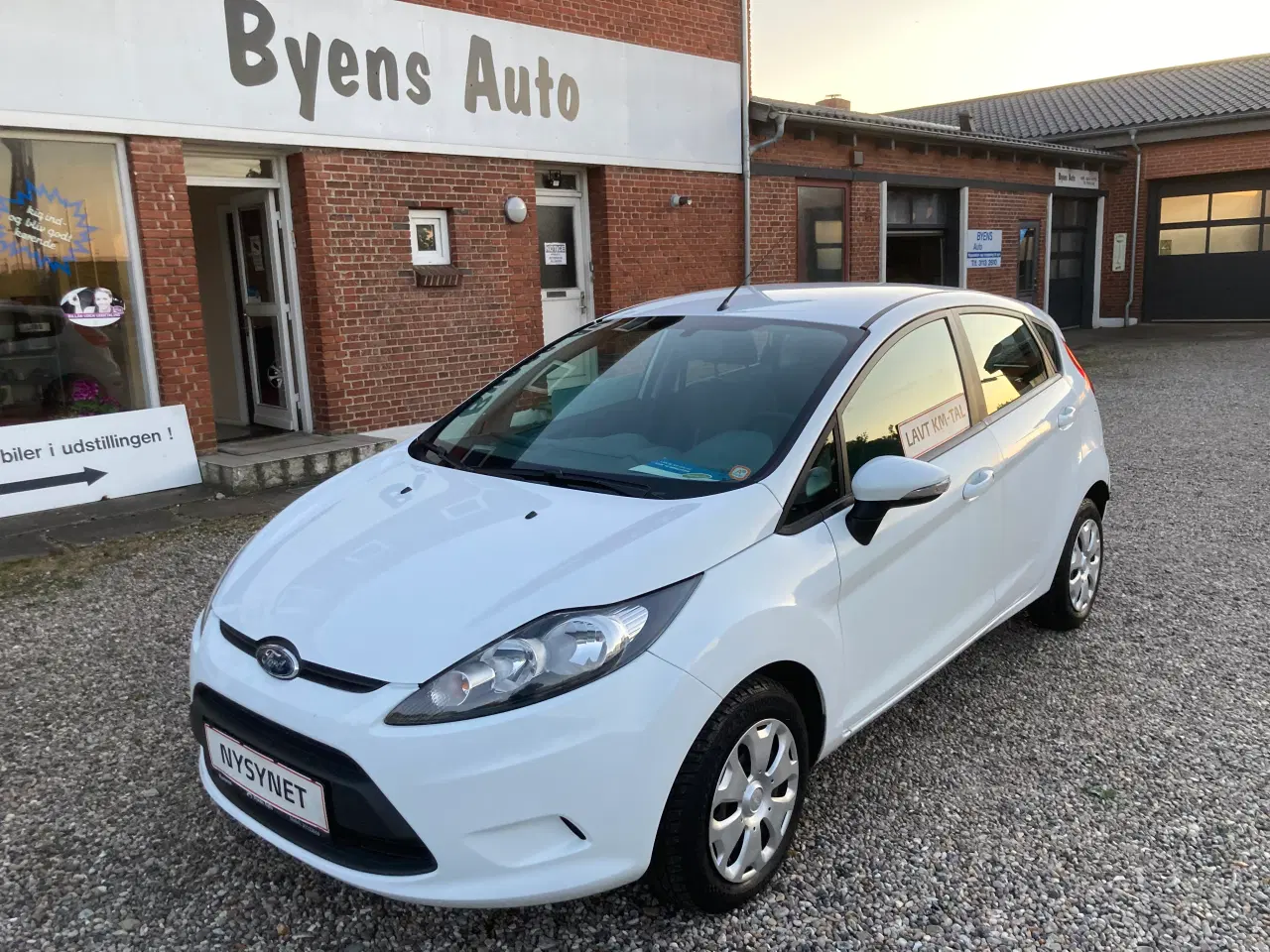 Billede 5 - Ford Fiesta Nysyn Lav km meget pæn