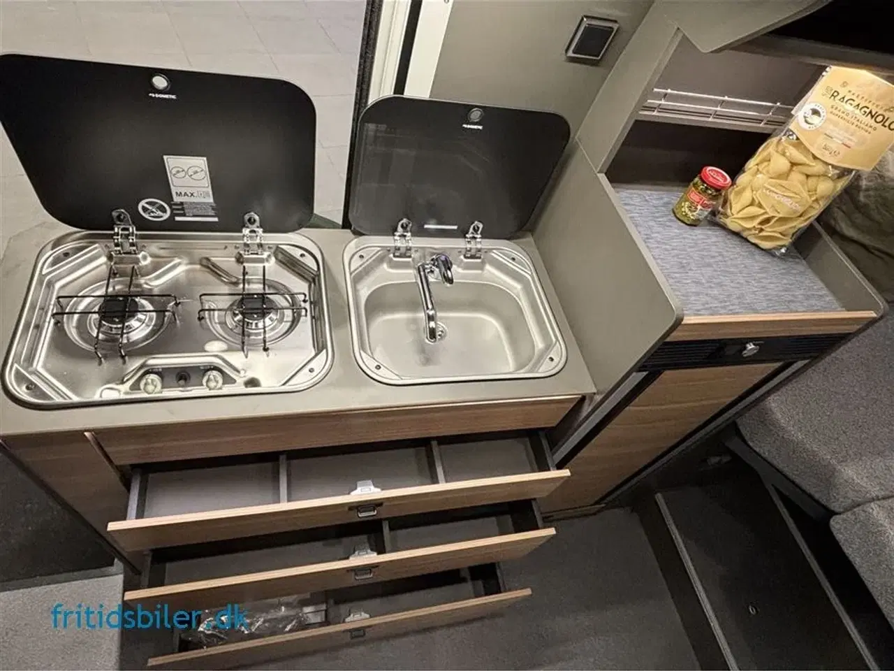 Billede 5 - 2026 - Bravia 636 180 Hk   Ny Bravia 636 – Perfekt sammensat med Antares-interiør og 180 Hk, automatgear