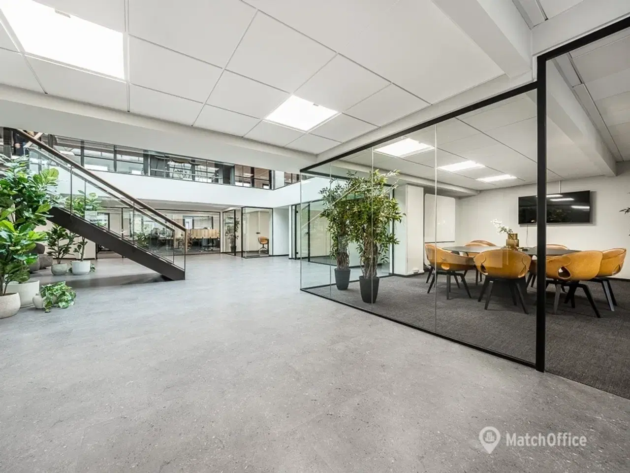 Billede 12 - Nyistandsat lejemål i velbeliggende ejendom