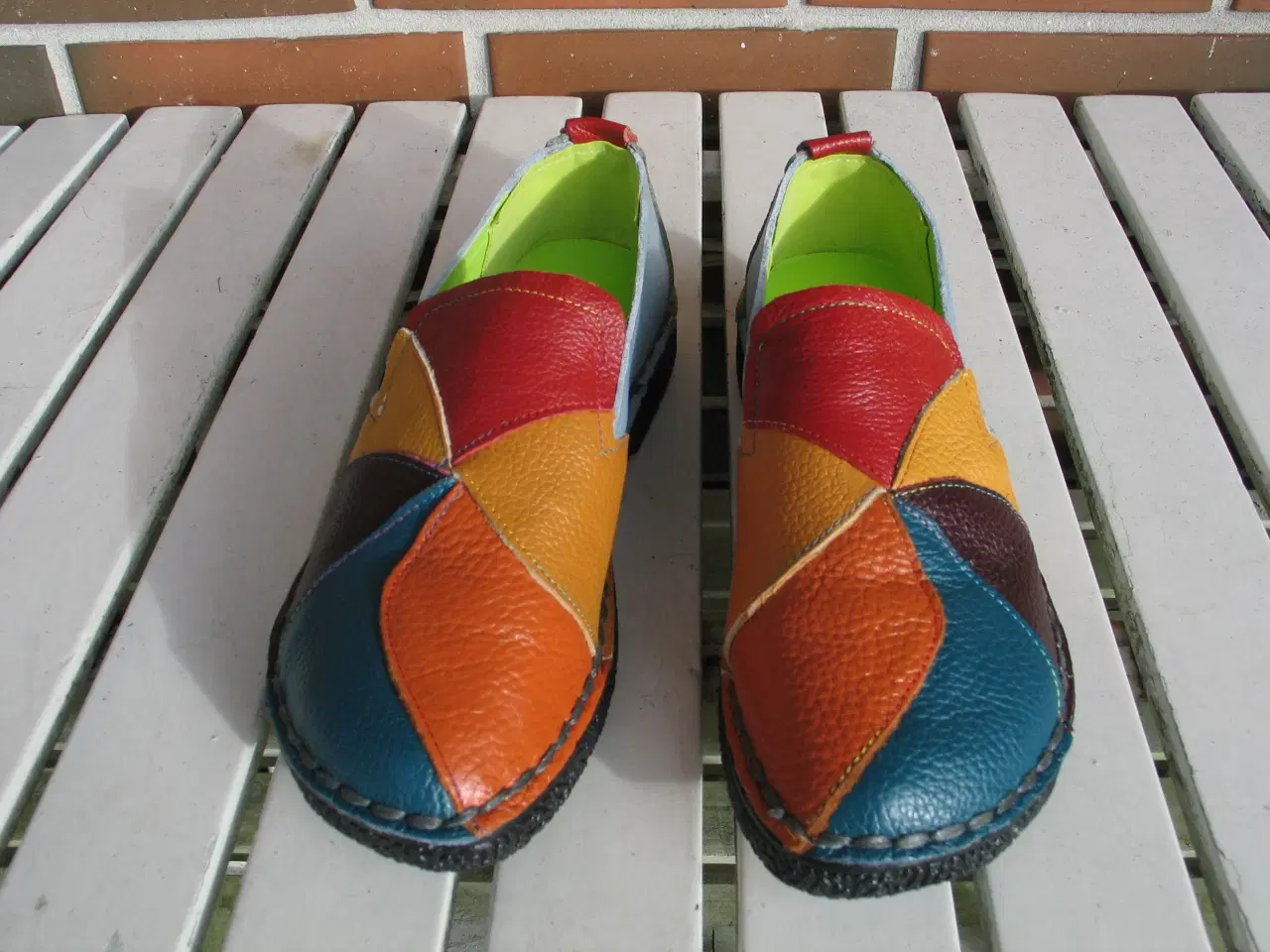 Billede 1 - Multi farvede sko