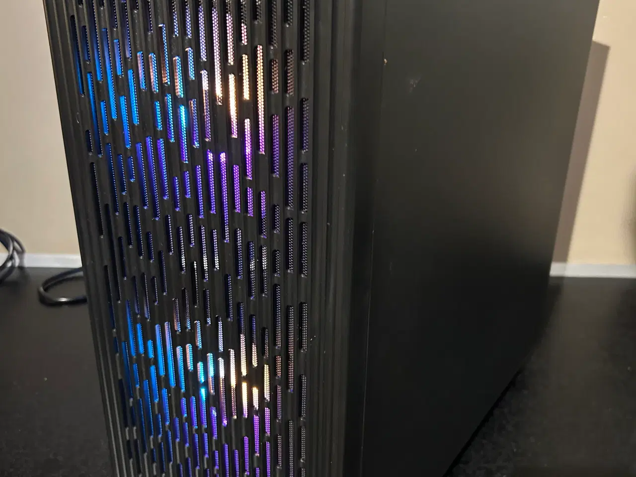 Billede 3 - đĽ Kraftig Gamer-PC | i5-12400F (4.4 GHz Turbo) +