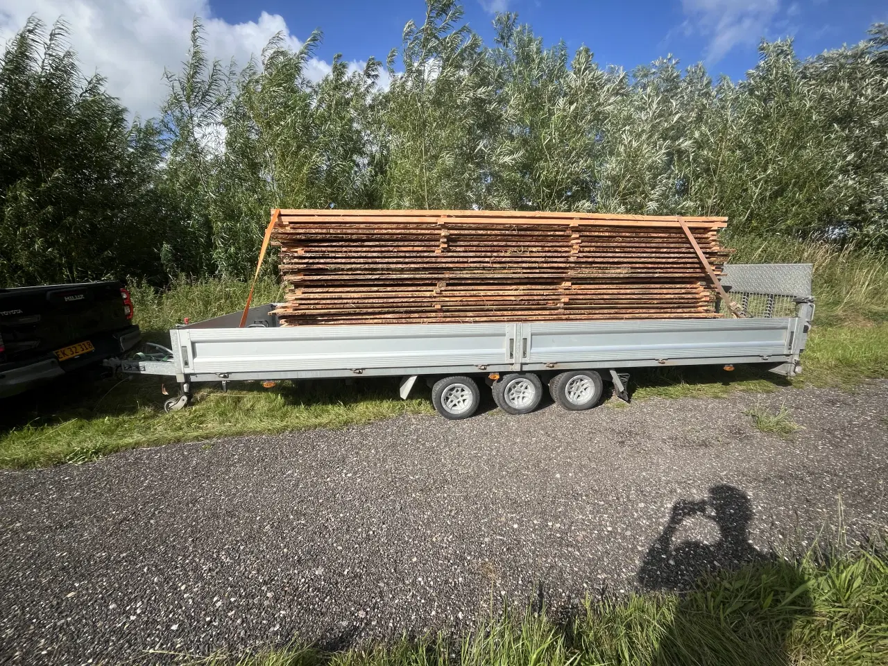 Billede 1 - Sælger denne kraftige 3 akslet 3500kg vippeladstra