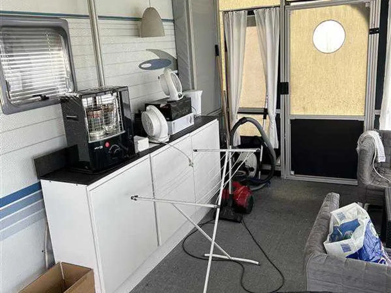 Billede 3 - Super fin campingvogn med helårstelt