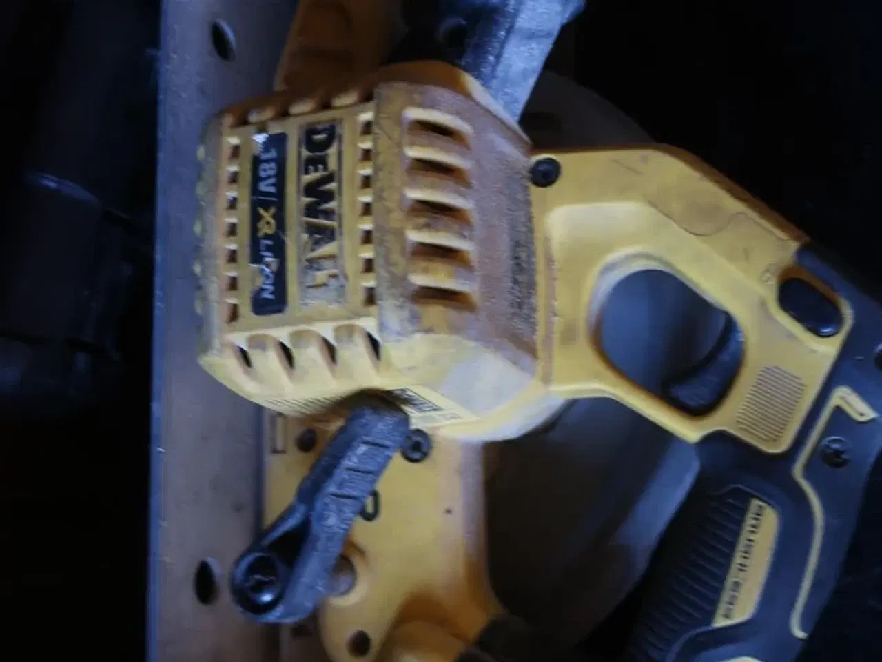 Billede 4 - Akku rundsav DEWALT med lader