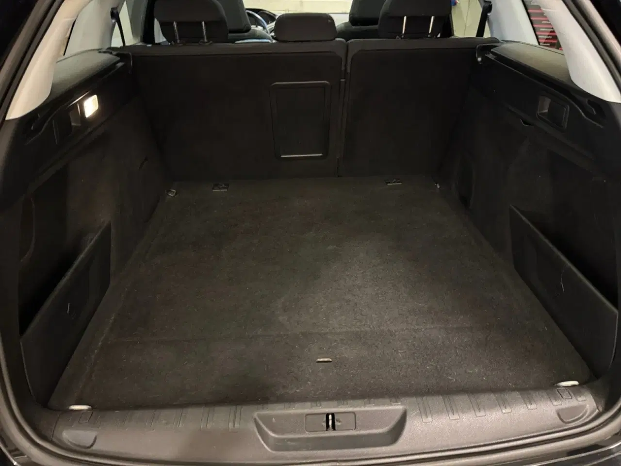 Billede 14 - Peugeot 308 1,6 BlueHDi 120 Allure Sky SW