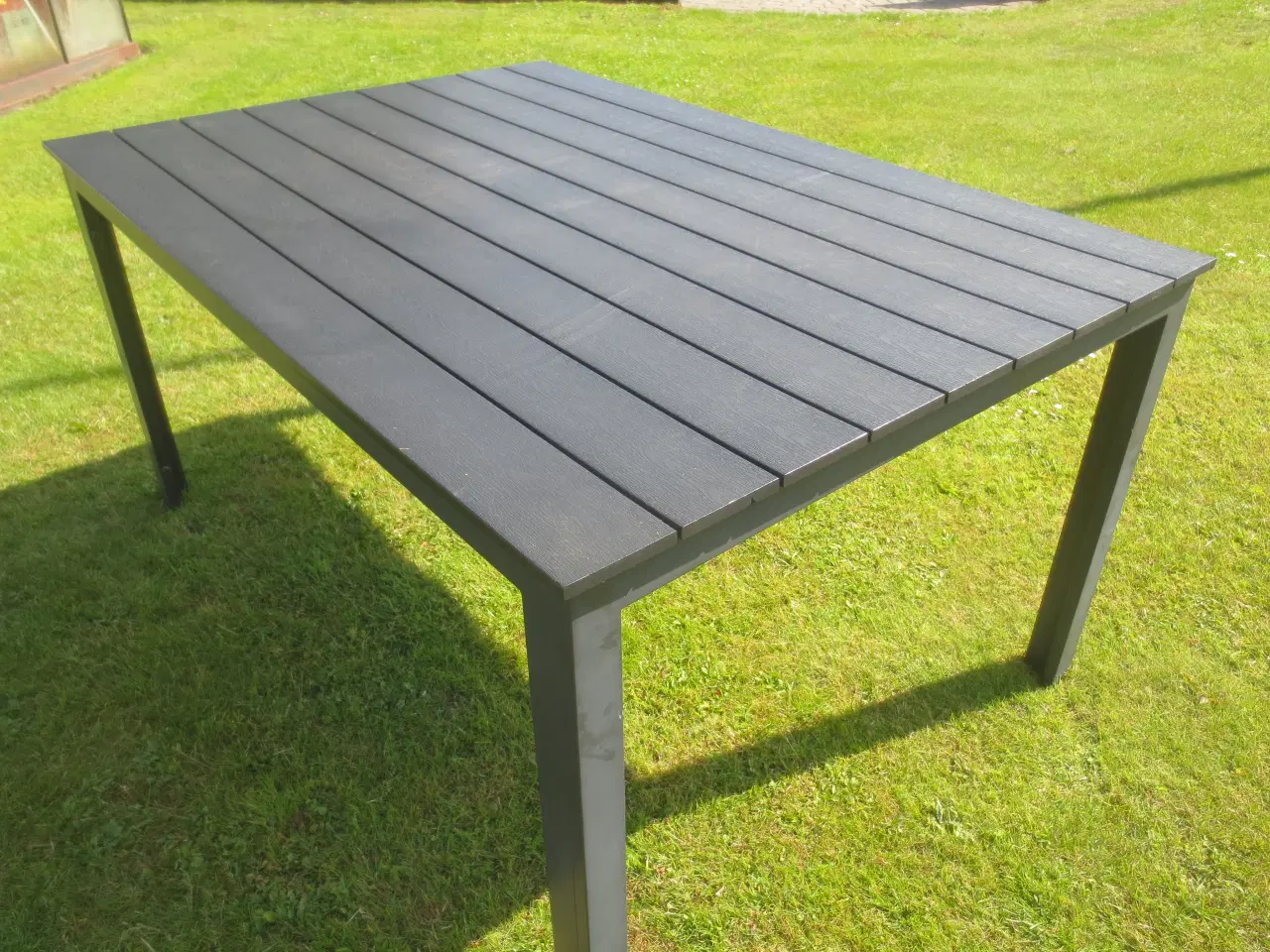 Billede 1 - 1 stk Havebord Non Wood 150-100 cm 