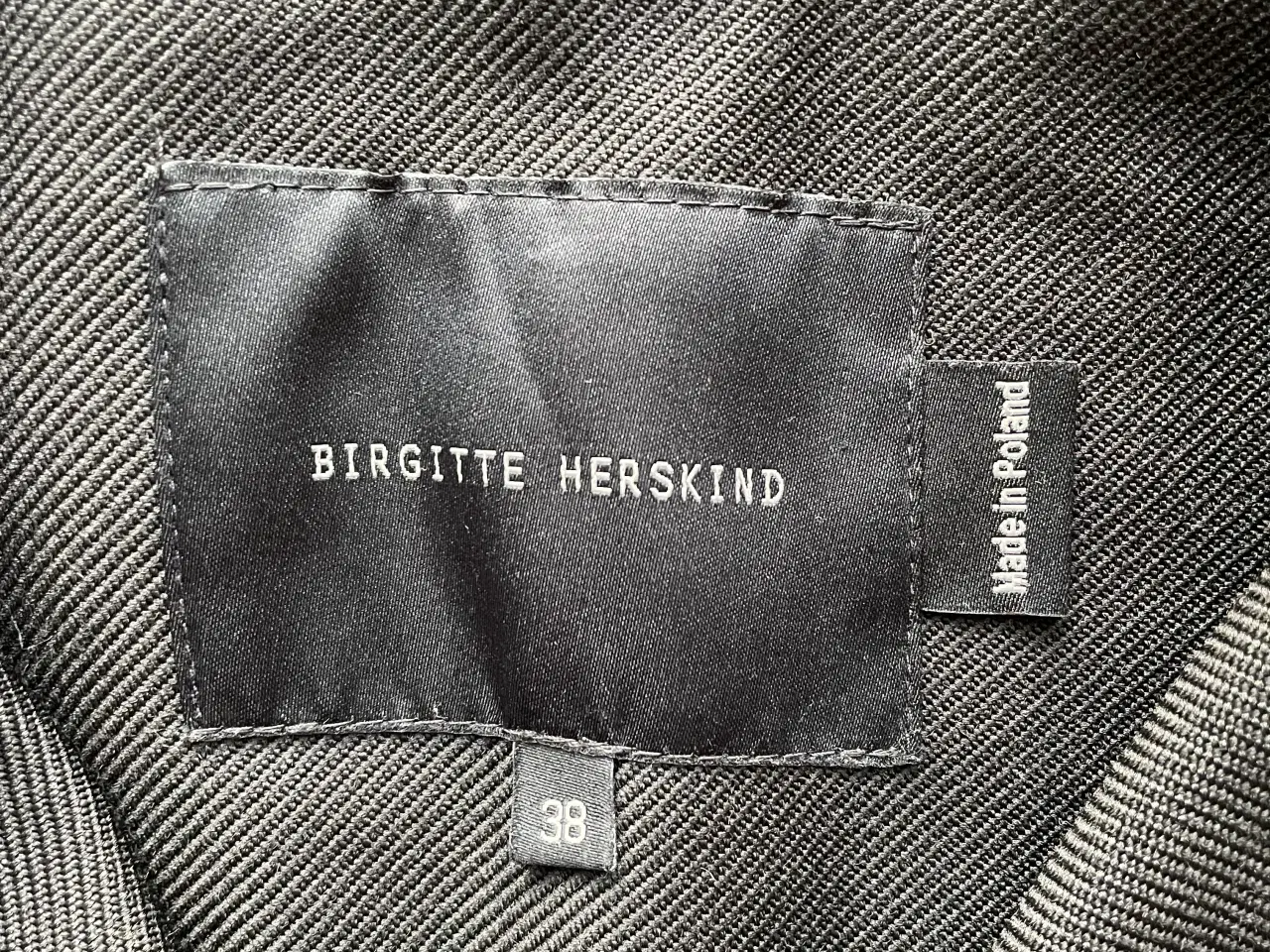 Billede 2 - Birgitte Herskind jakke