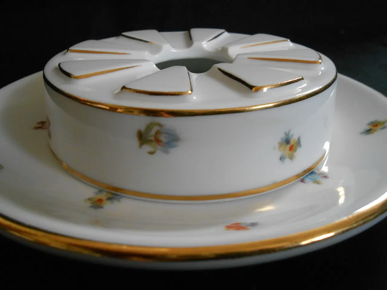 Billede 6 - Sjældent "møde" askebæger fra B&G