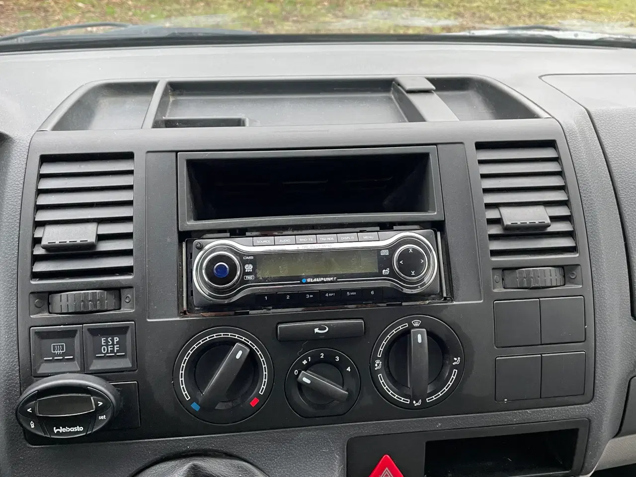 Billede 5 - Transporter t5 dobbelt kabine ladbil med lav km! 