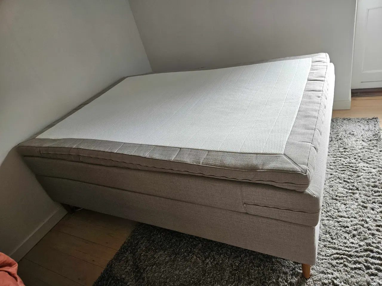 Billede 1 - Flot 140×200 seng til salg