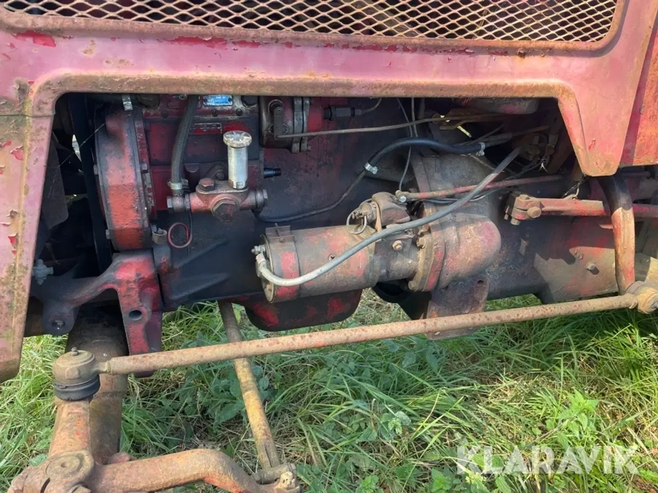 Billede 10 - Veterantraktor IH 275