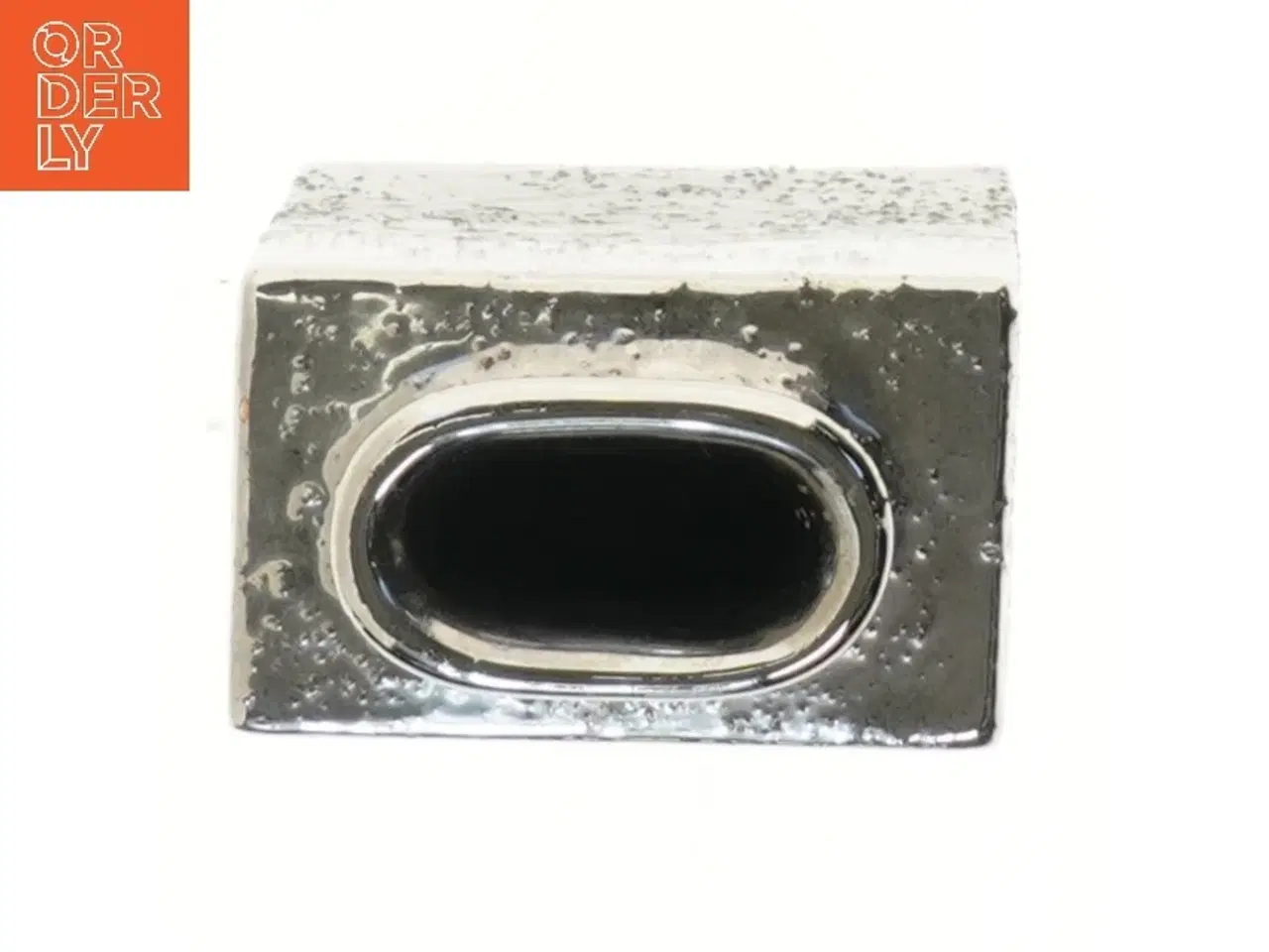 Billede 2 - Rektangulær vase i keramik fra Illum (str. 14,5x10,5x6,5 cm)